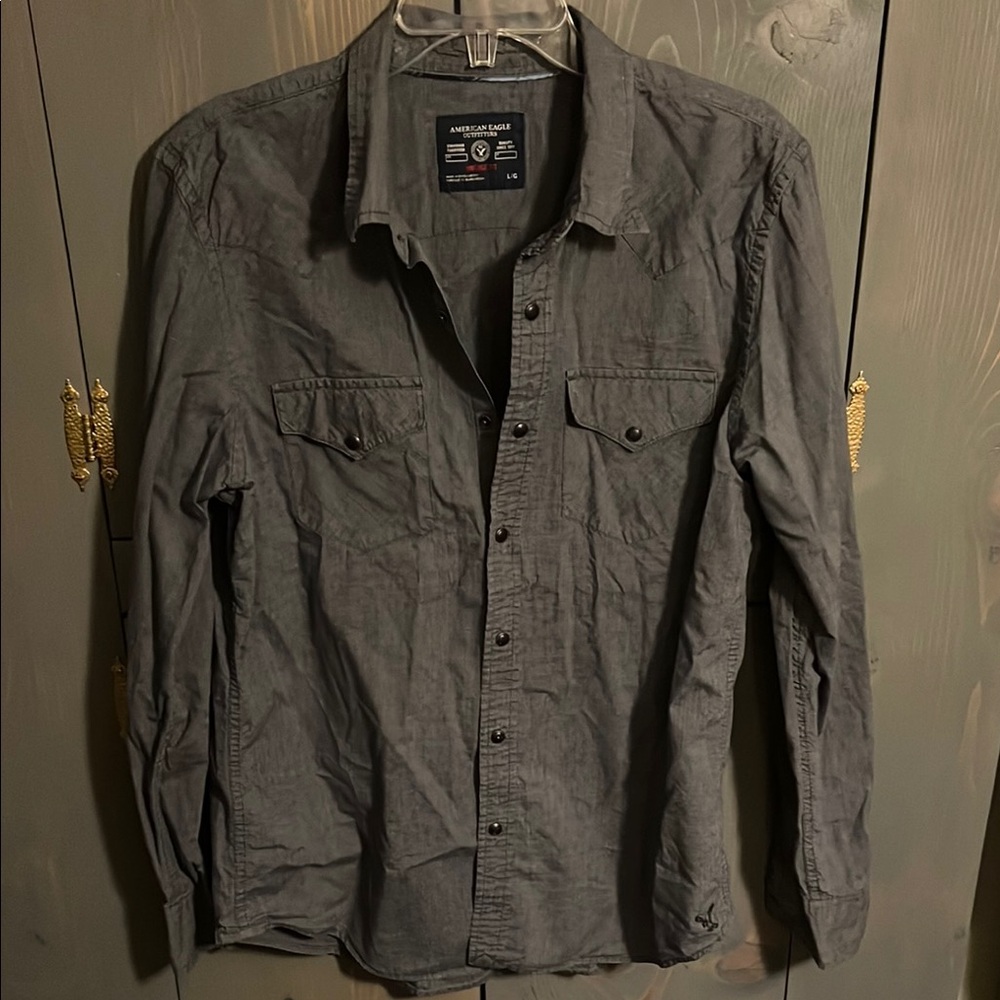American Eagle Outfitters Gray Dress Shirt